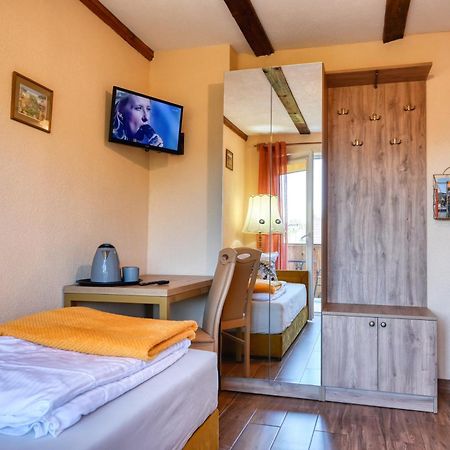 Bed and Breakfast Osrodek Jagienka Zieleniec Душники-Здруй Екстер'єр фото