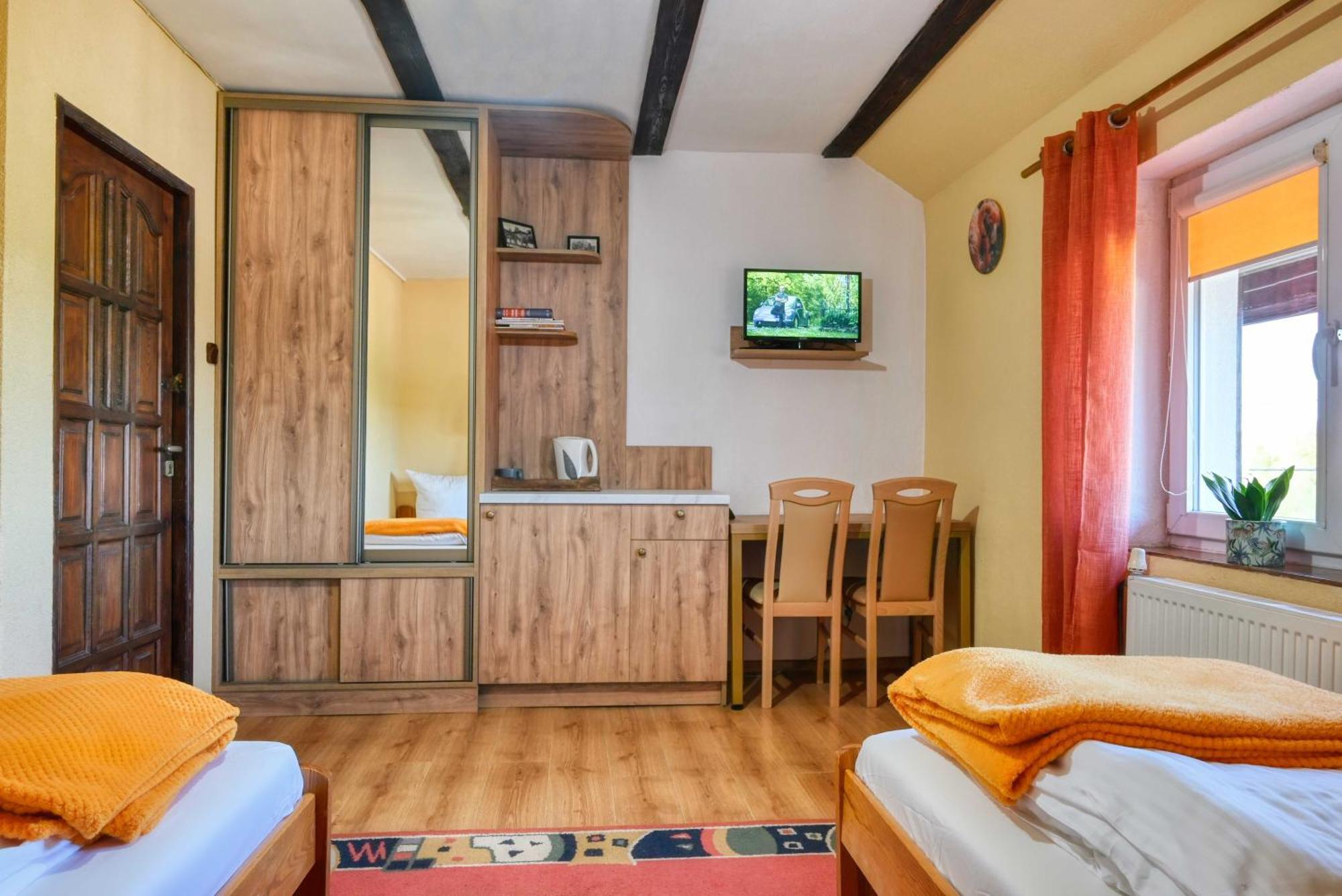 Bed and Breakfast Osrodek Jagienka Zieleniec Душники-Здруй Екстер'єр фото